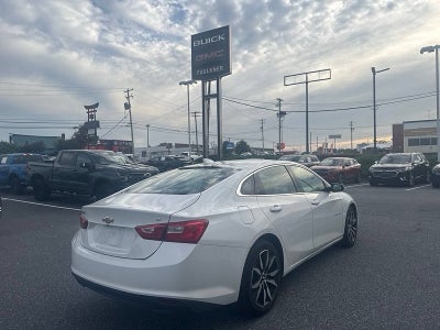 2017 Chevrolet Malibu LT