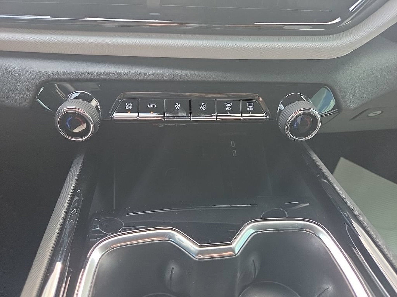 2025 Chevrolet Silverado EV RST - Max Range