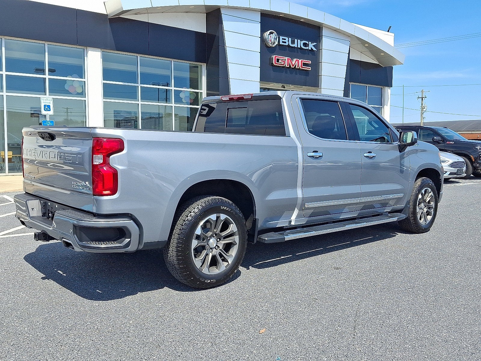 2024 Chevrolet Silverado 1500 High Country