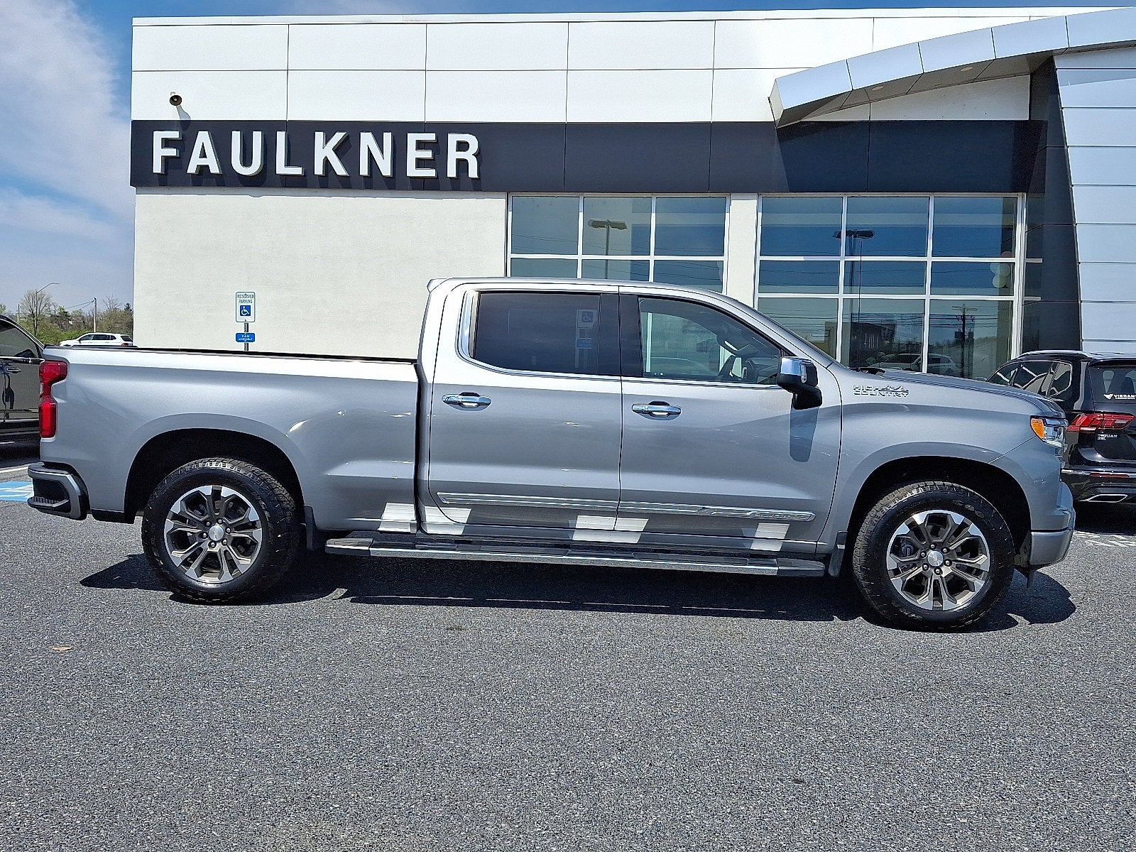 2024 Chevrolet Silverado 1500 High Country
