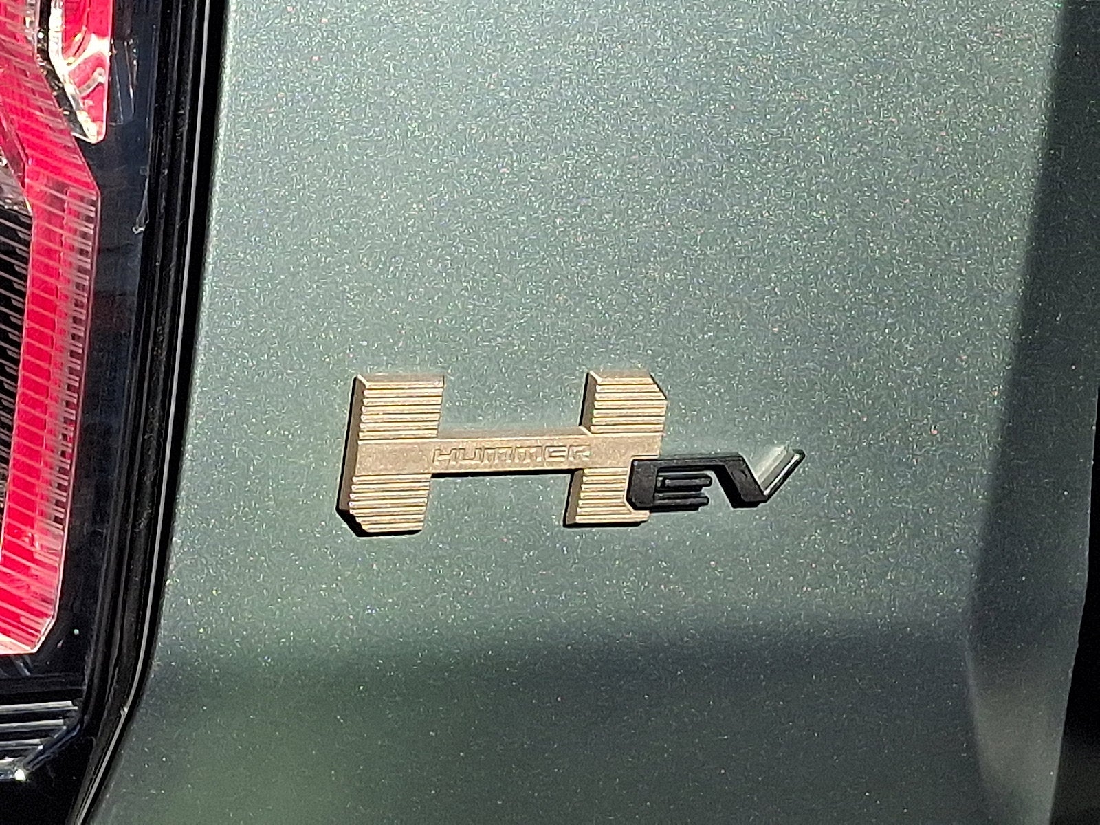 2024 GMC HUMMER EV SUV 3X