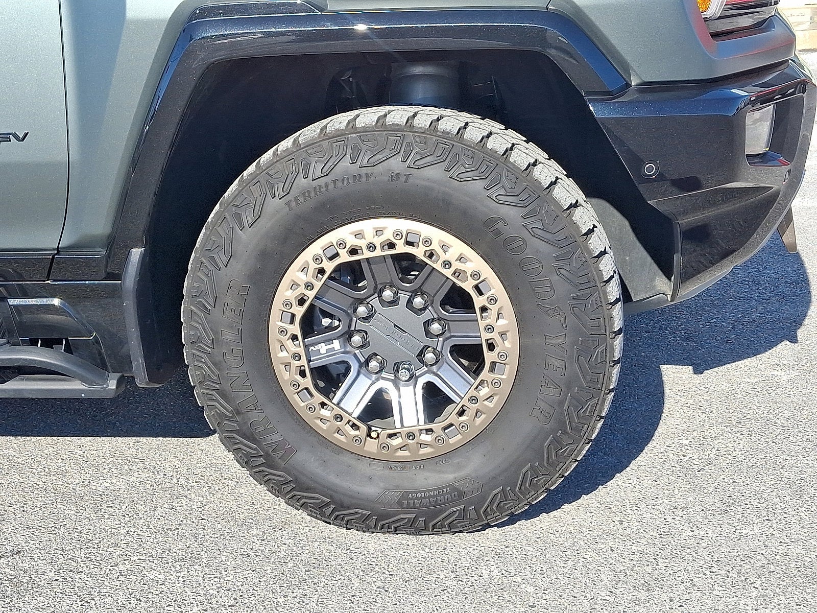 2024 GMC HUMMER EV SUV 3X