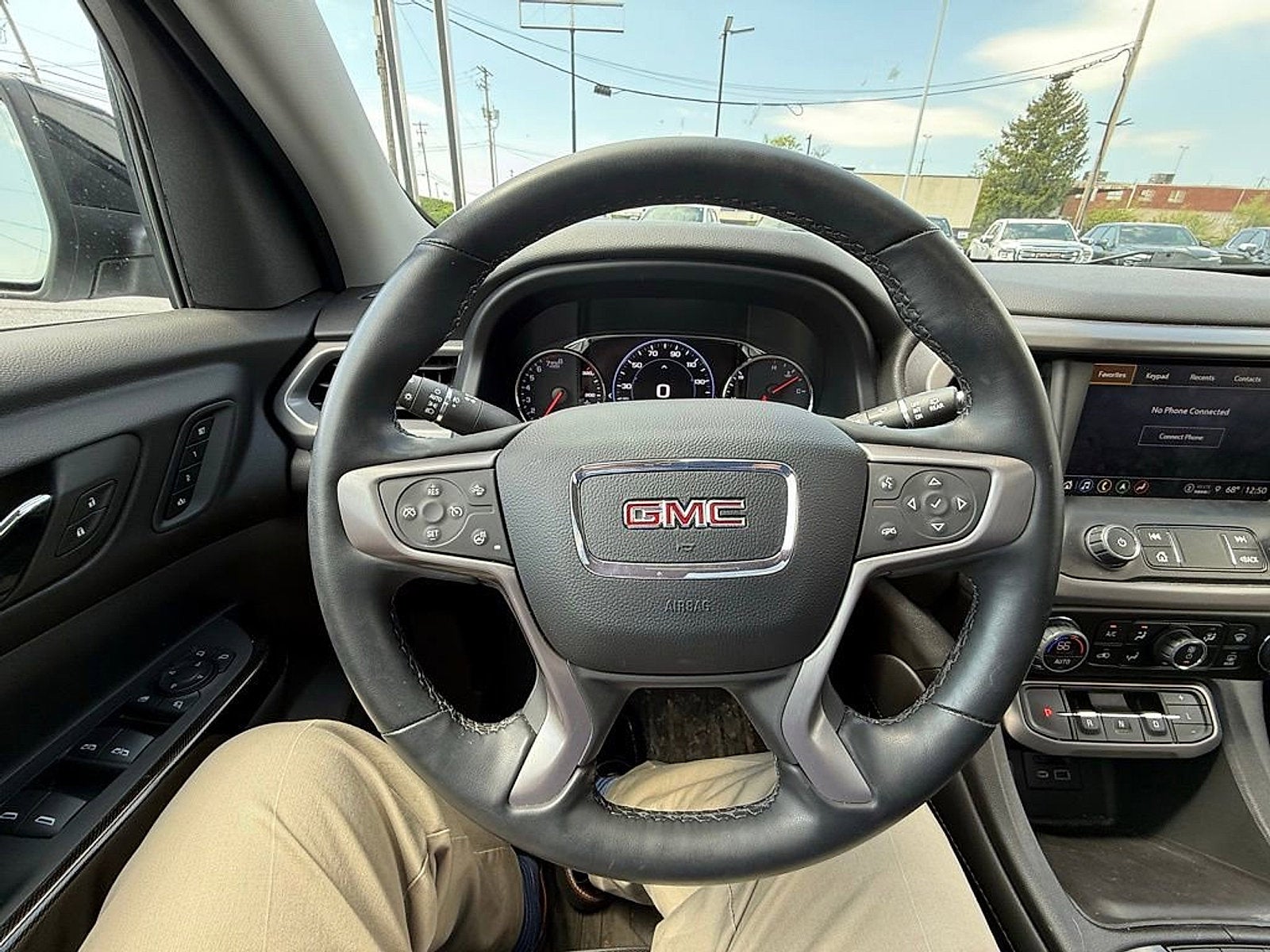2023 GMC Acadia AT4