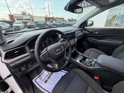 2023 GMC Acadia AT4