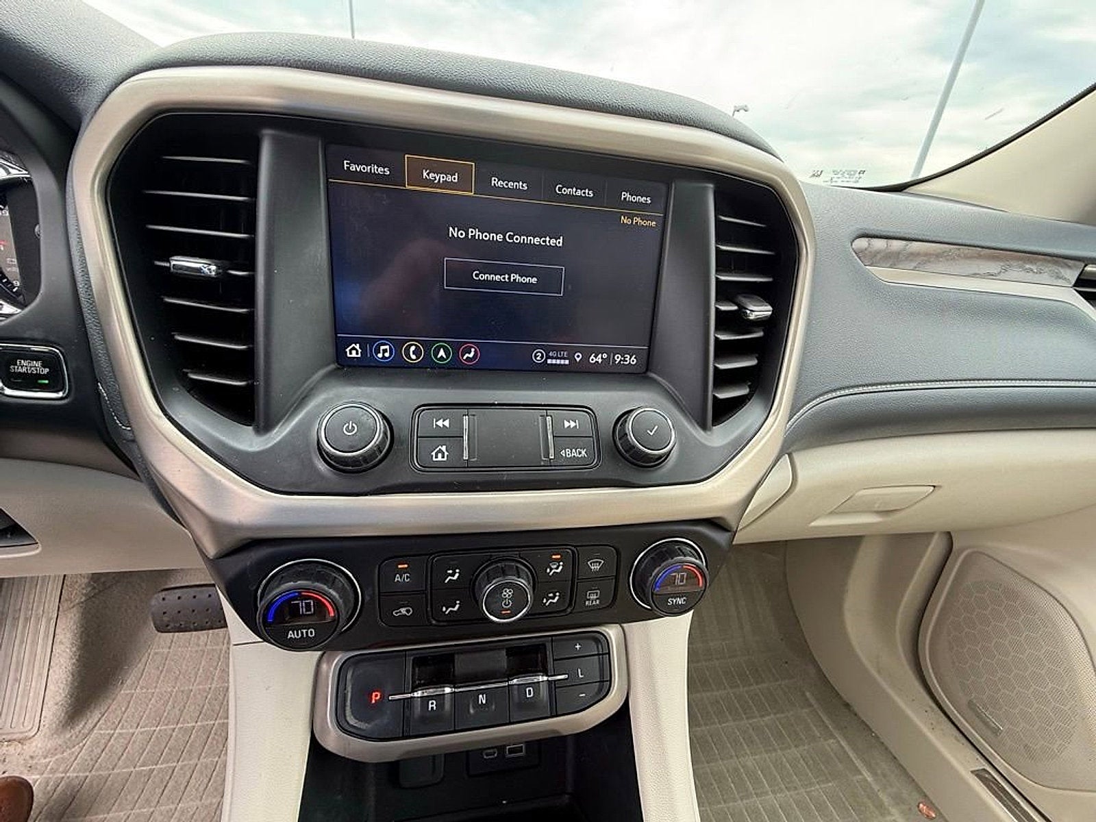 2021 GMC Acadia Denali