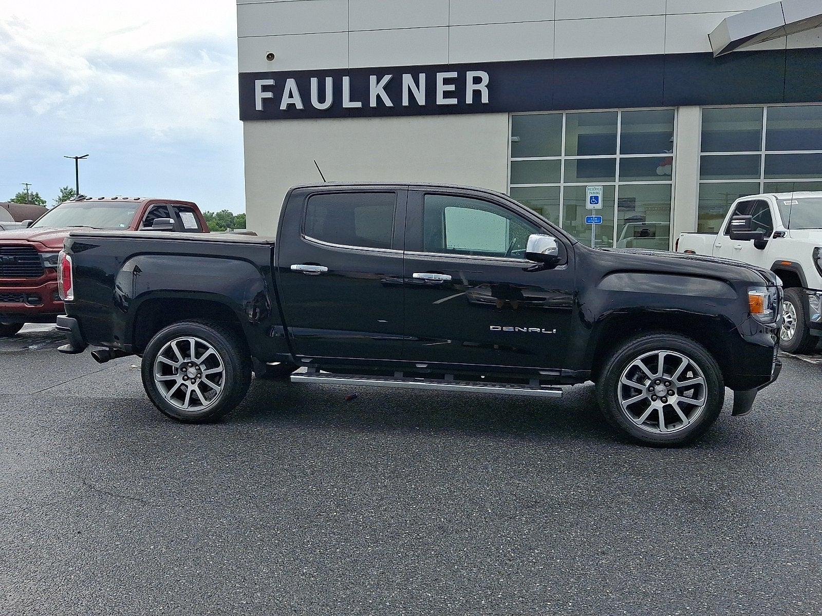 2022 GMC Canyon Denali