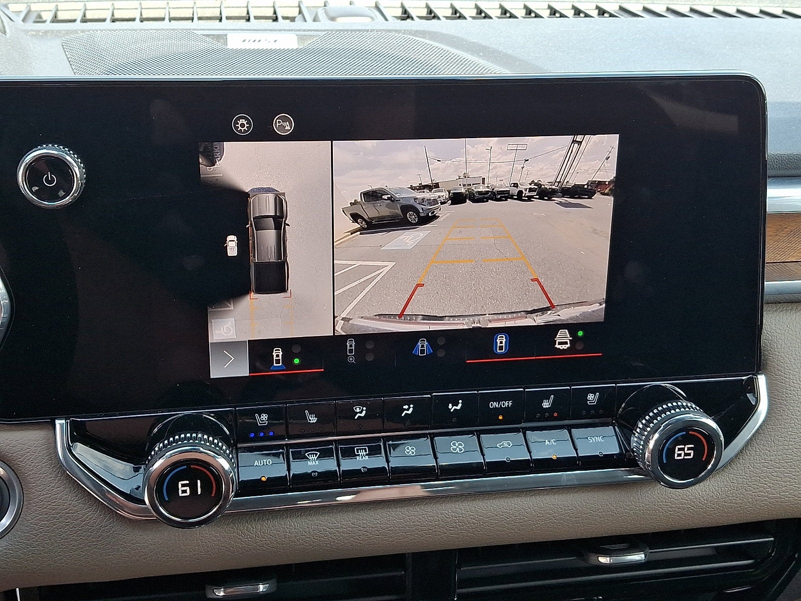 2023 GMC Canyon Denali