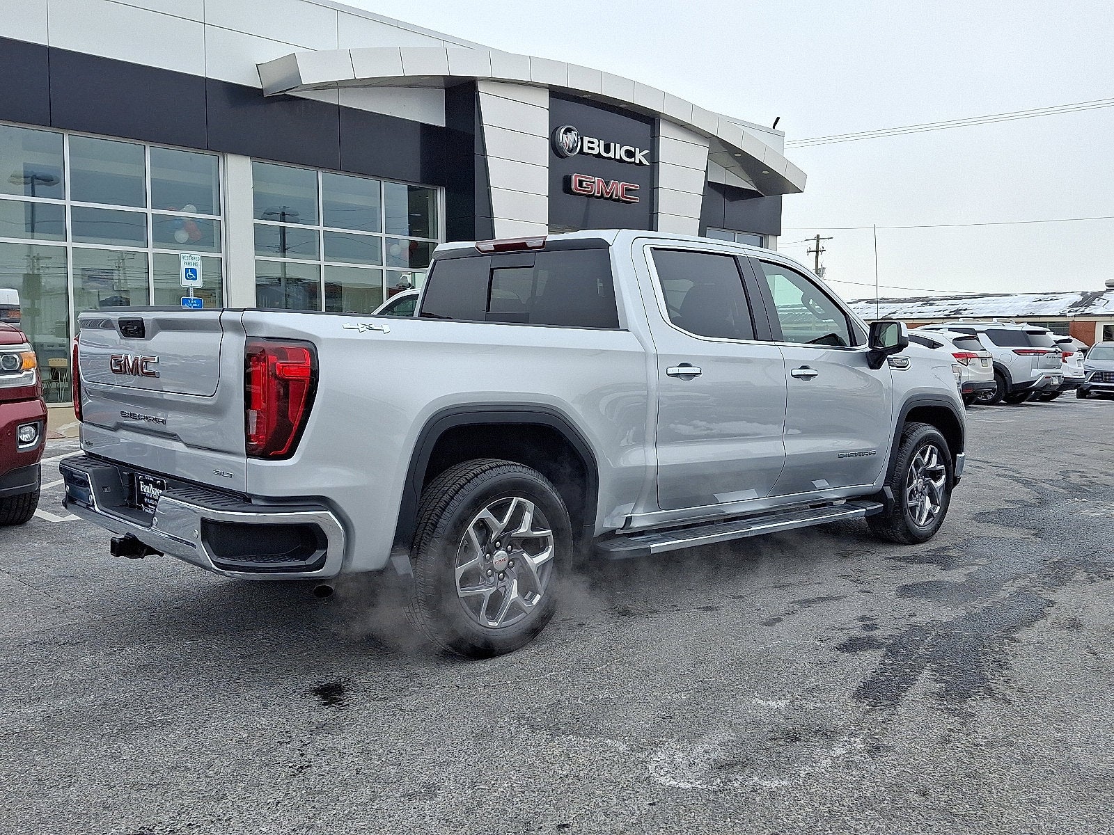 2022 GMC Sierra 1500 SLT