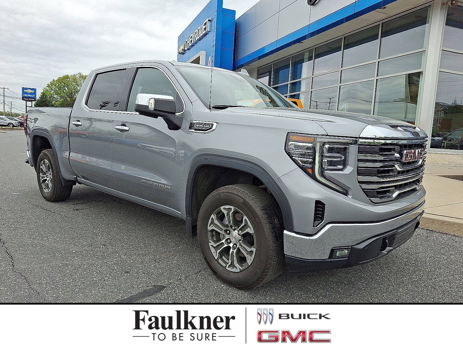 2026 GMC Sierra 4WD Crew Cab Short Box SLT's photo