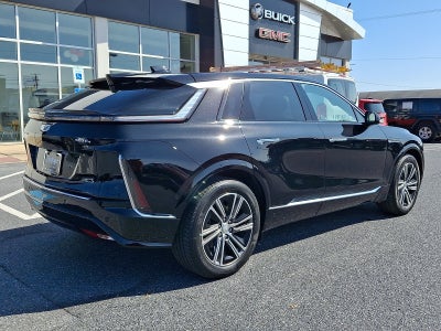2024 Cadillac LYRIQ Luxury 1