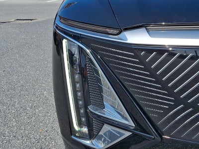 2024 Cadillac LYRIQ Luxury 1