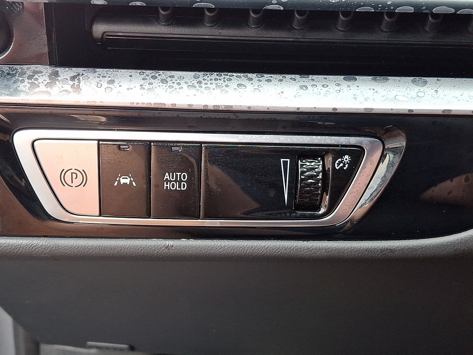 2024 Cadillac LYRIQ Sport 1