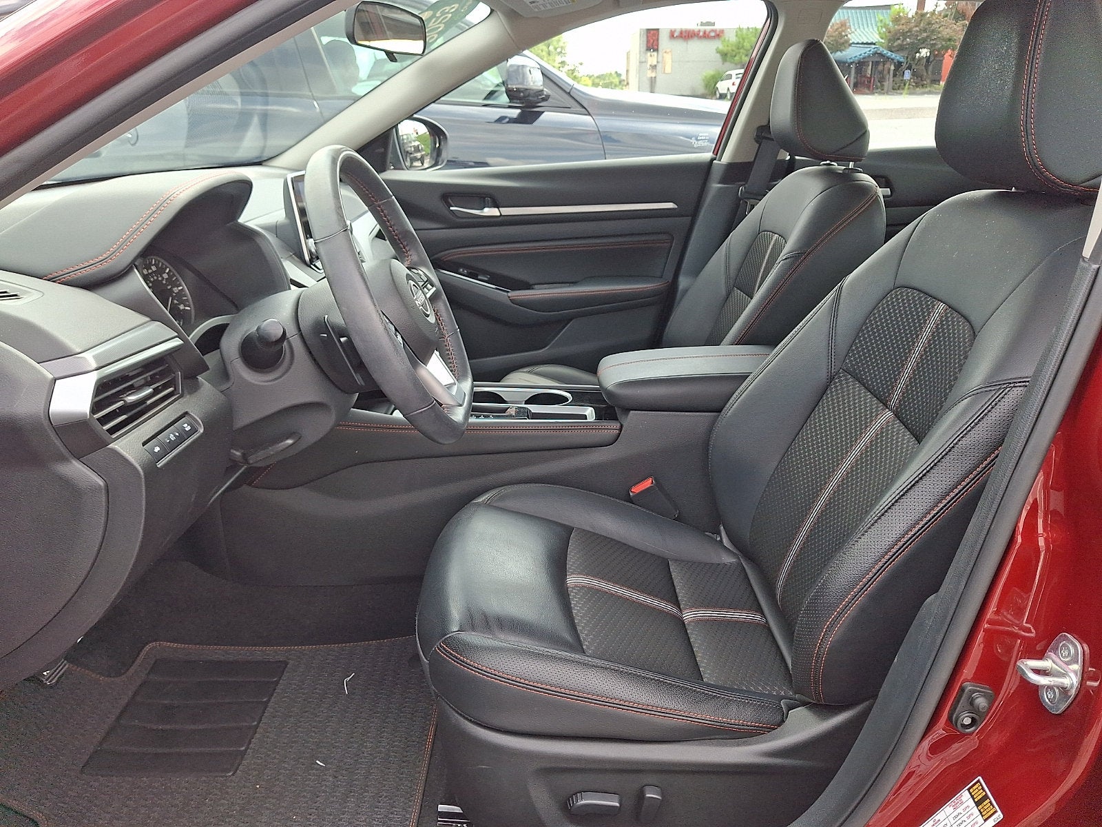 2023 Nissan Altima SR FWD
