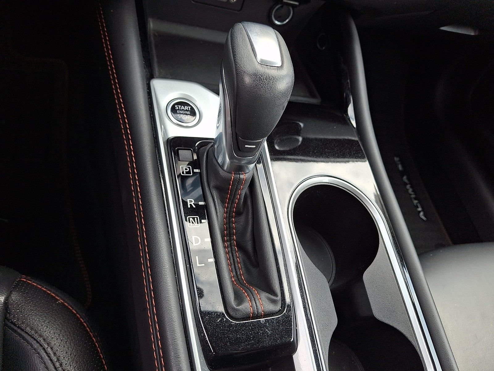 2023 Nissan Altima SR FWD