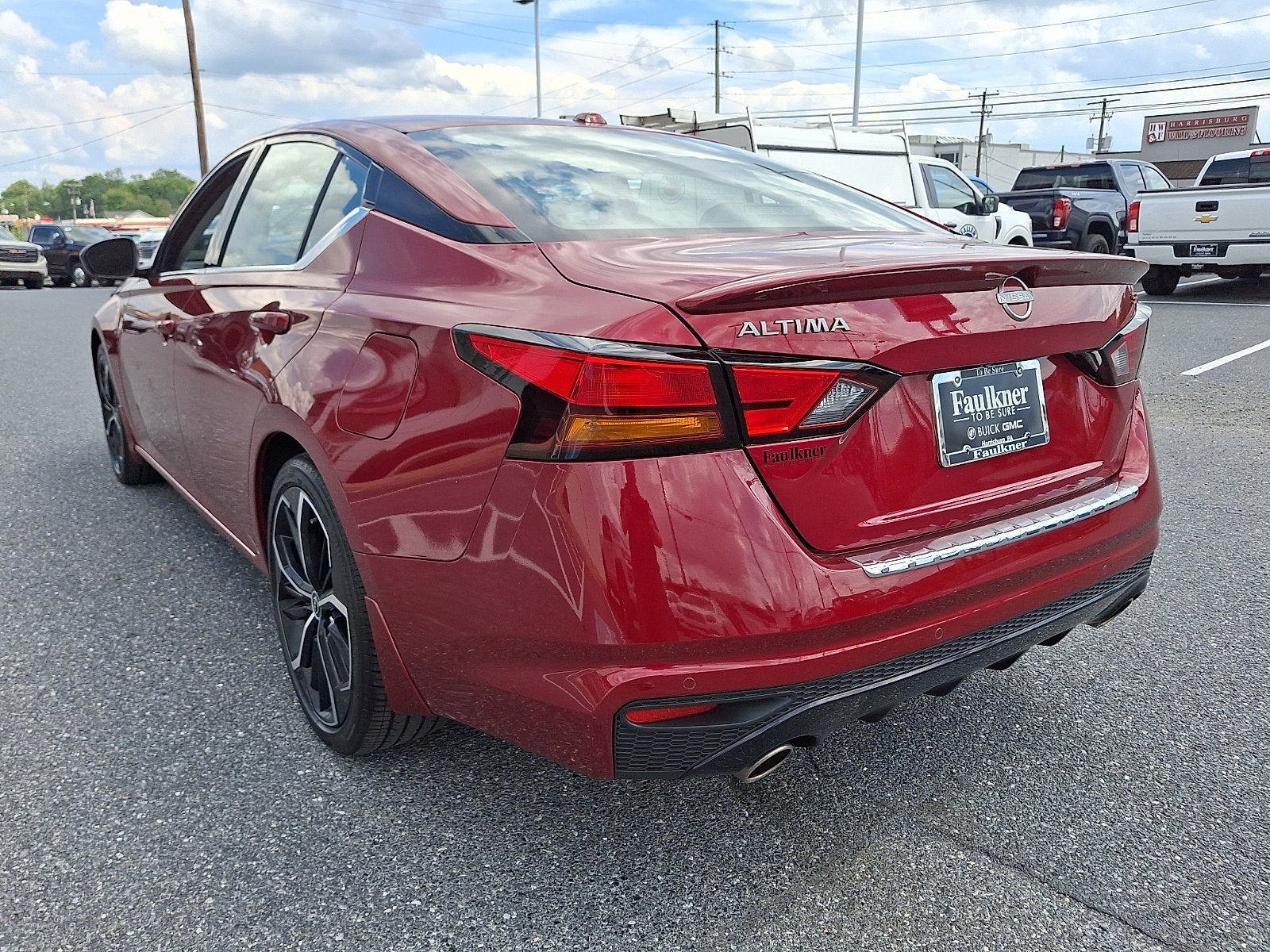 2023 Nissan Altima SR FWD