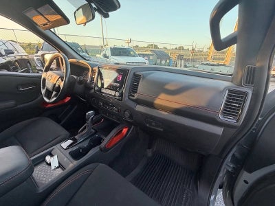 2024 Nissan Frontier Crew Cab PRO-4X 4x4