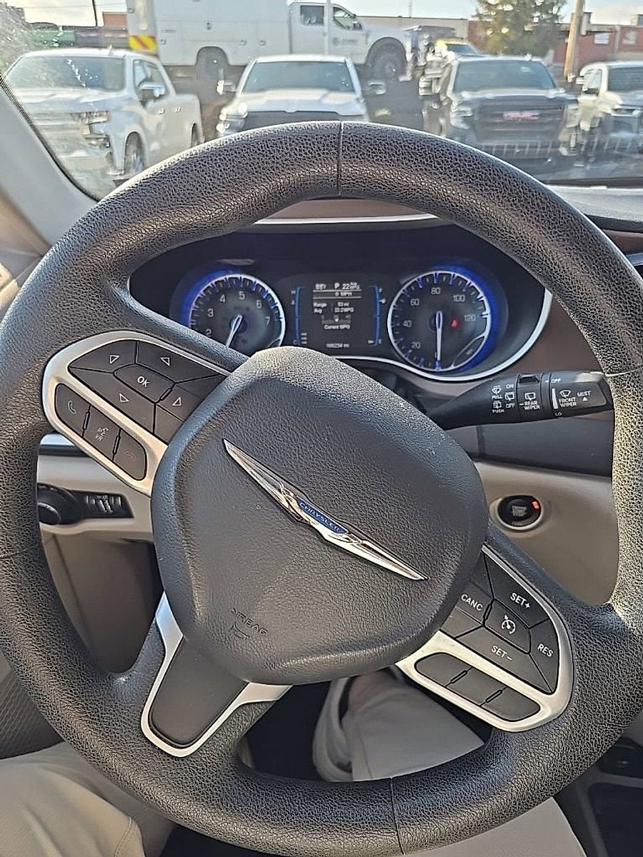 2017 Chrysler Pacifica LX