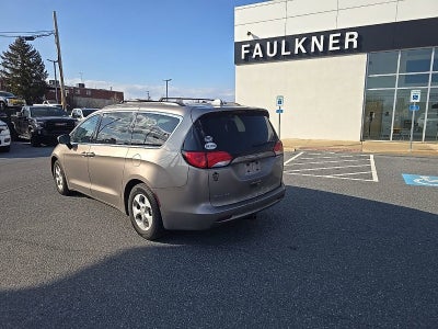 2017 Chrysler Pacifica LX