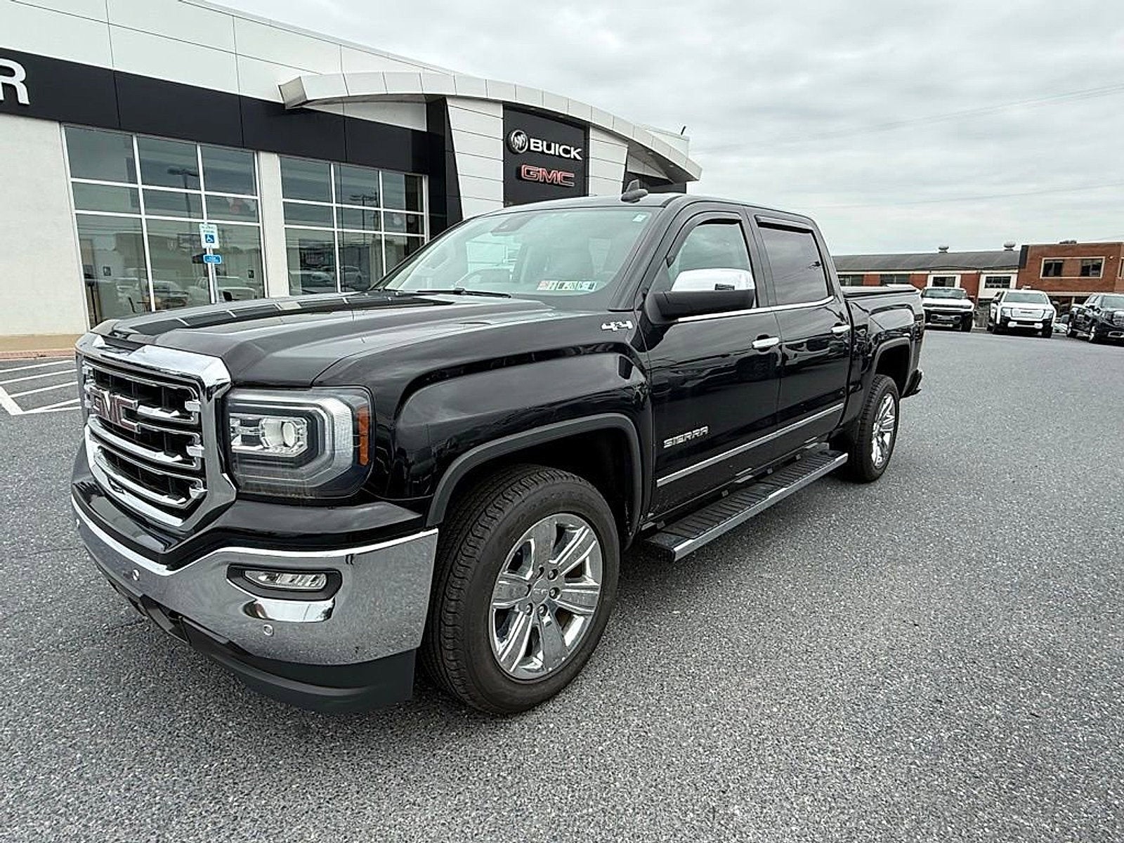 2018 GMC Sierra 1500 SLT