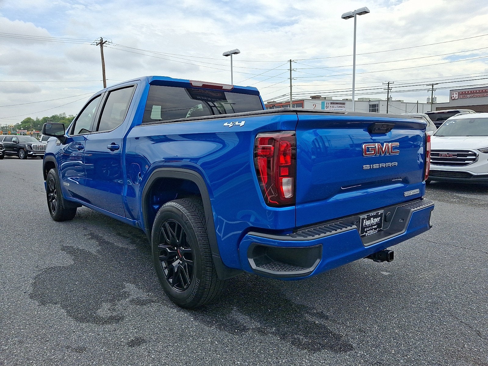 2023 GMC Sierra 1500 Elevation