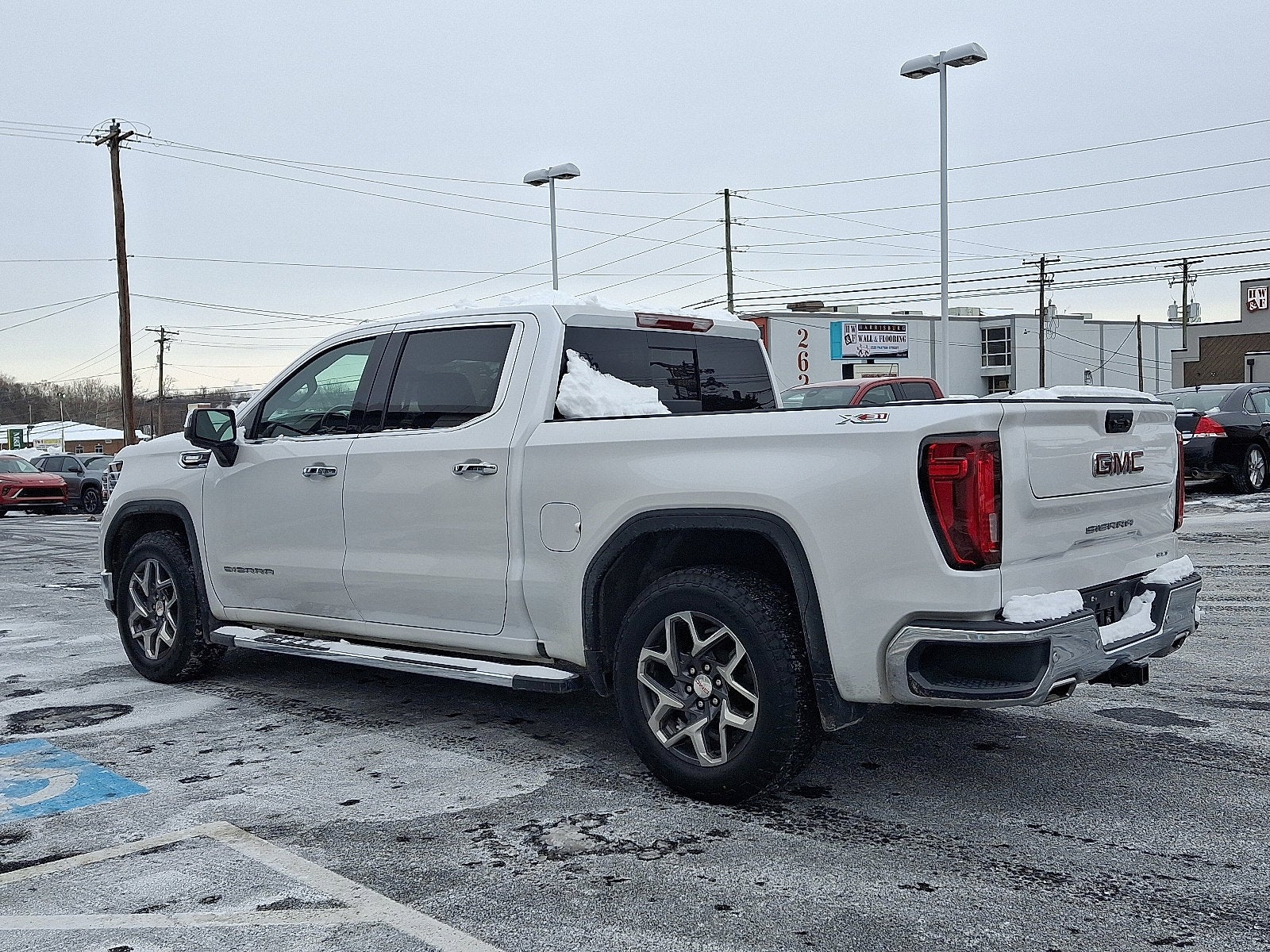 2024 GMC Sierra 1500 SLT