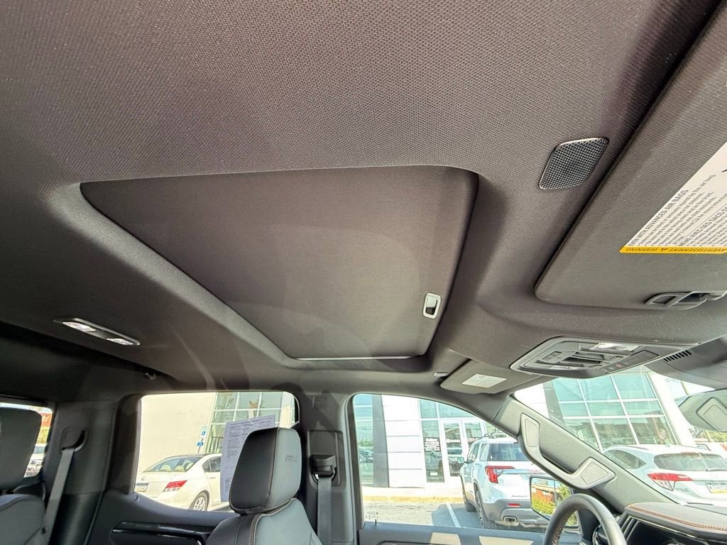 2025 GMC Sierra 1500 AT4