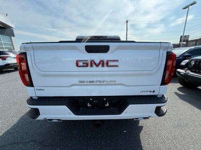 2025 GMC Sierra 1500 AT4