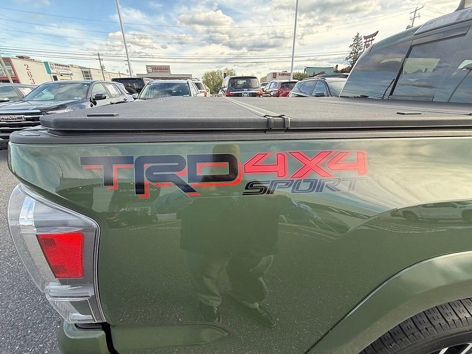 2022 Toyota Tacoma 4WD SR