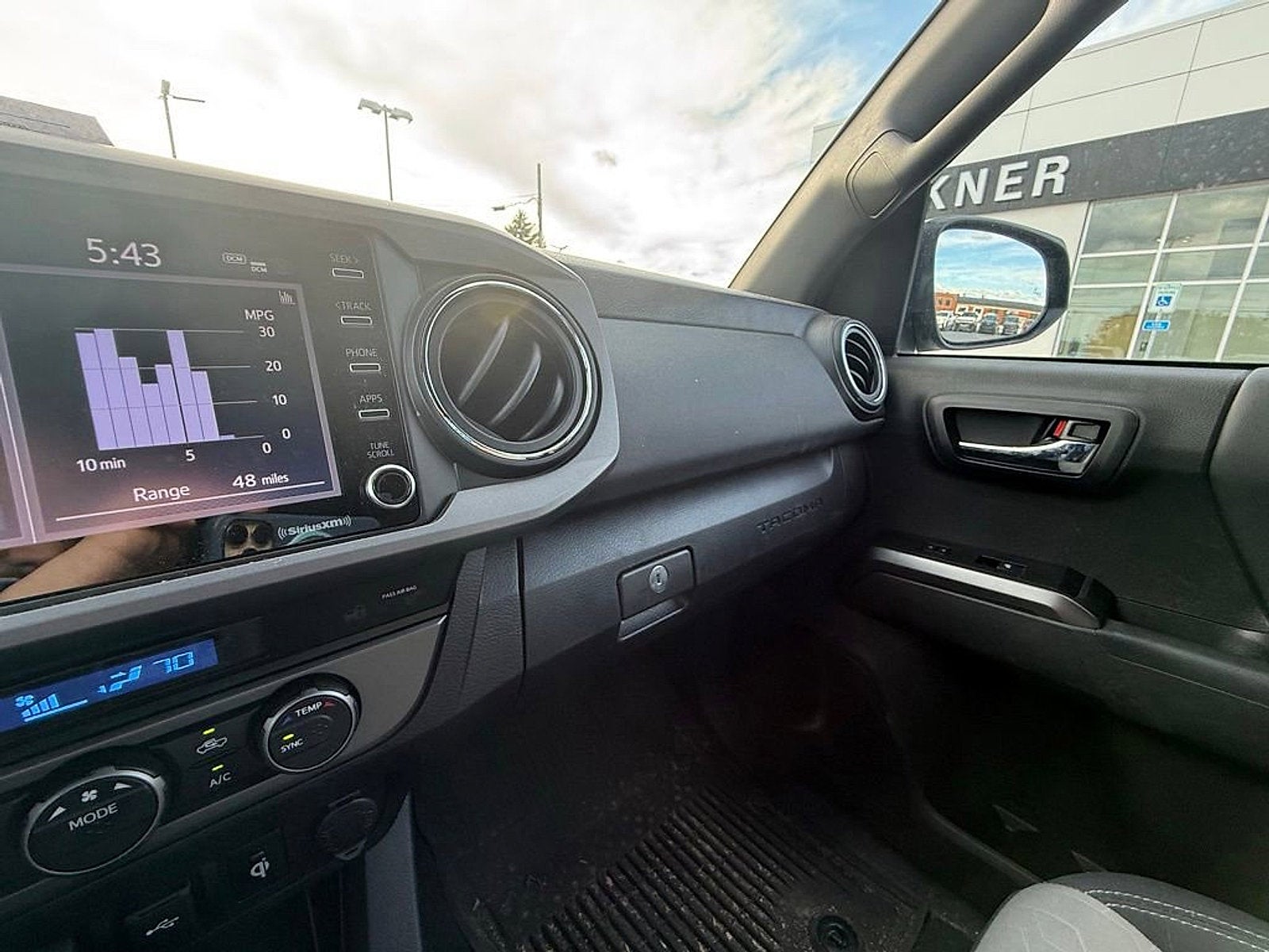 2022 Toyota Tacoma 4WD SR