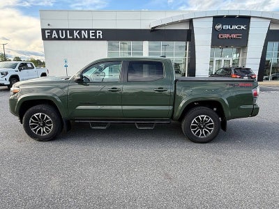 2022 Toyota Tacoma 4WD SR