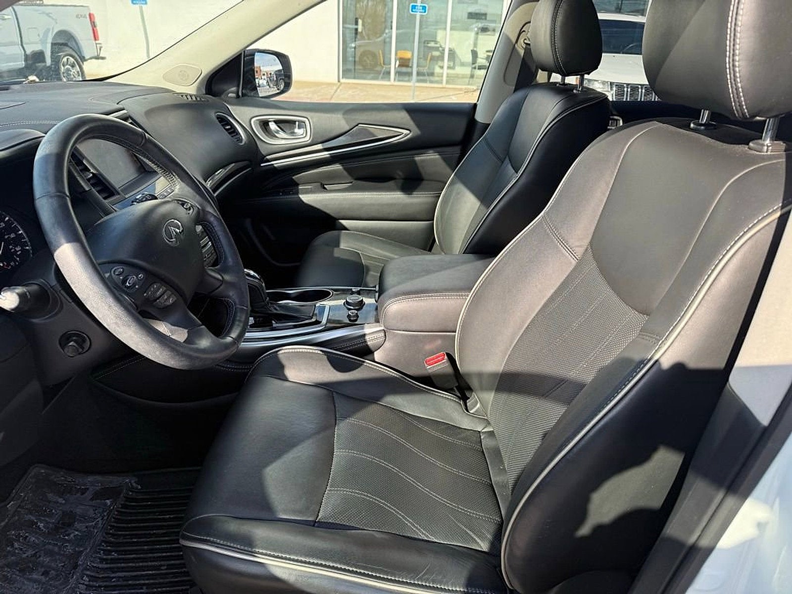 2020 INFINITI QX60 LUXE