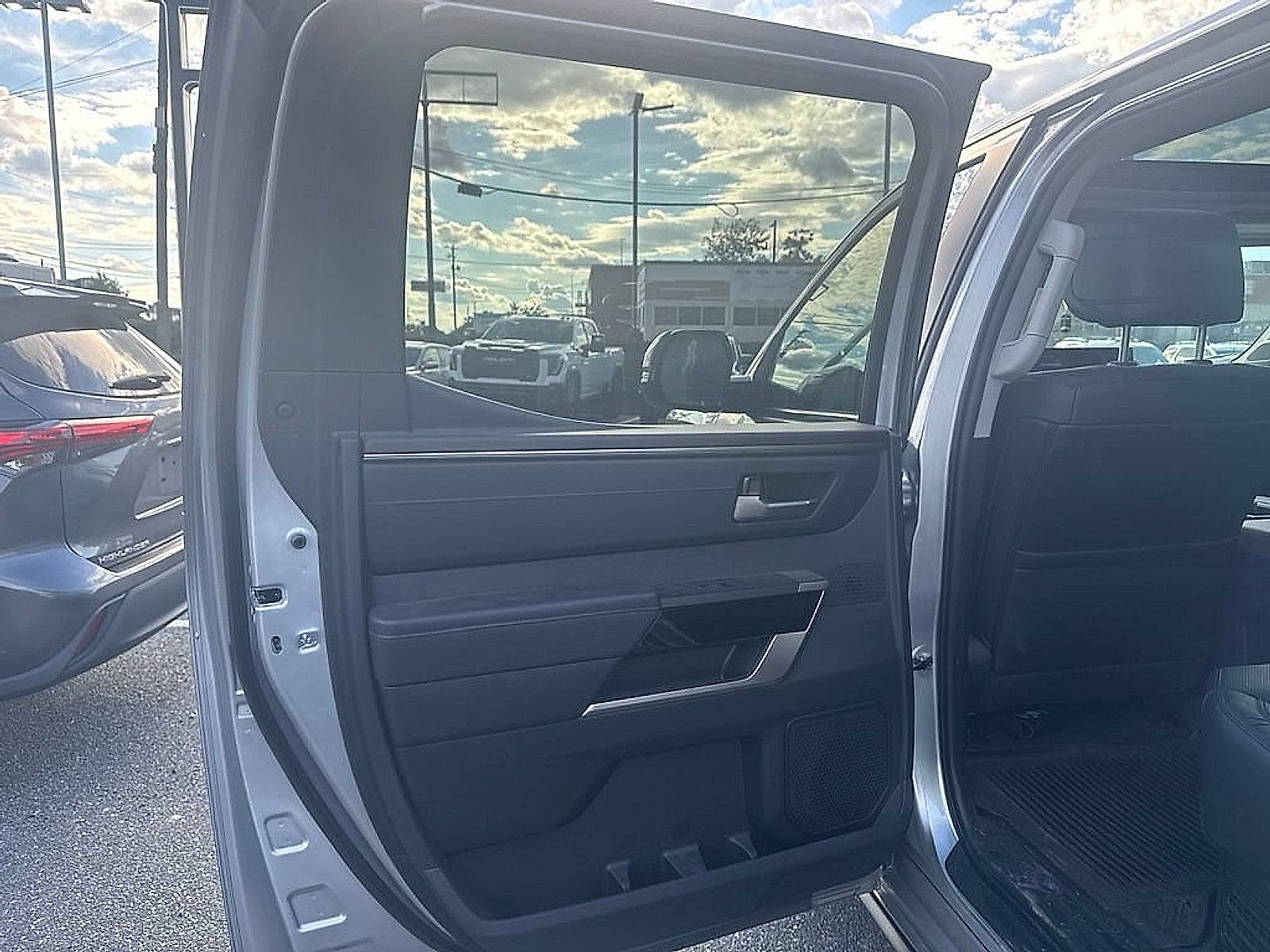 2024 Toyota Tundra Hybrid Limited 4WD