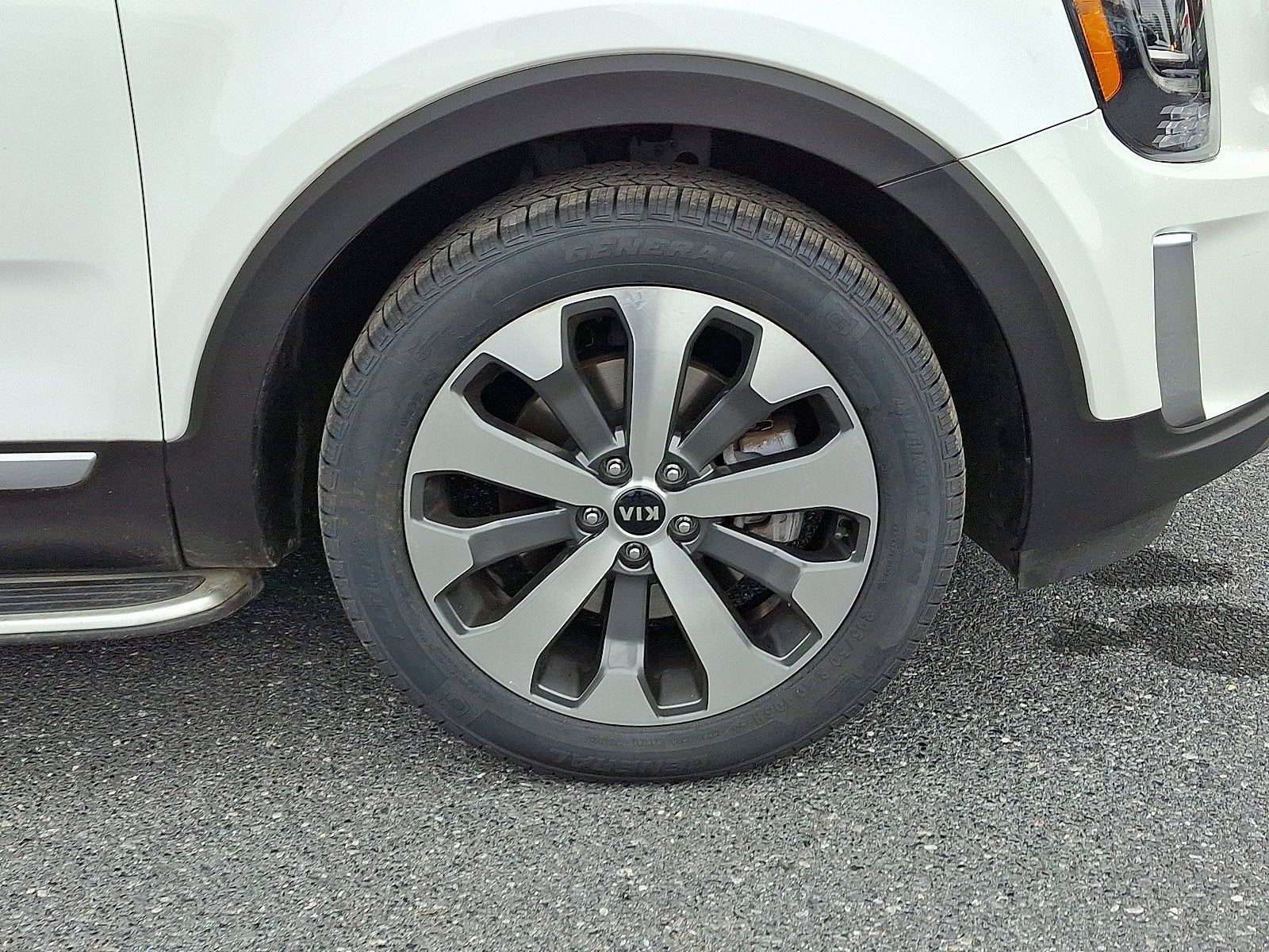 2020 Kia Telluride S