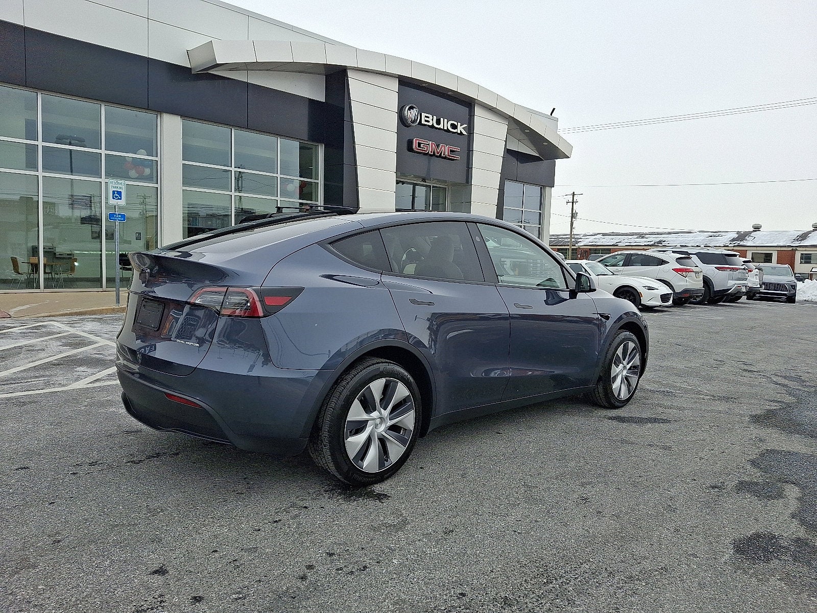 2023 Tesla Model Y Long Range