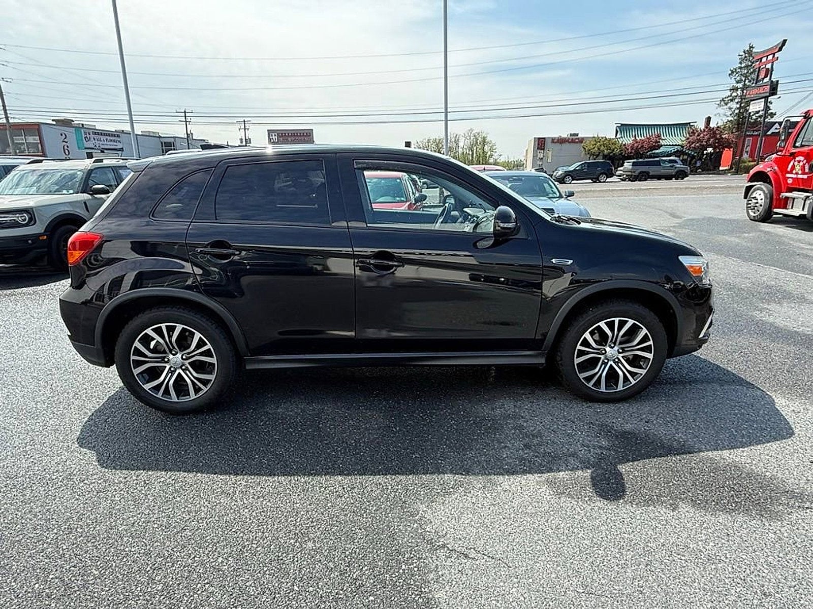 2019 Mitsubishi Outlander Sport ES 2.0