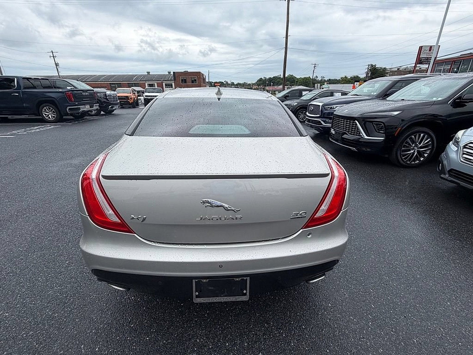 2016 Jaguar XJ R-Sport
