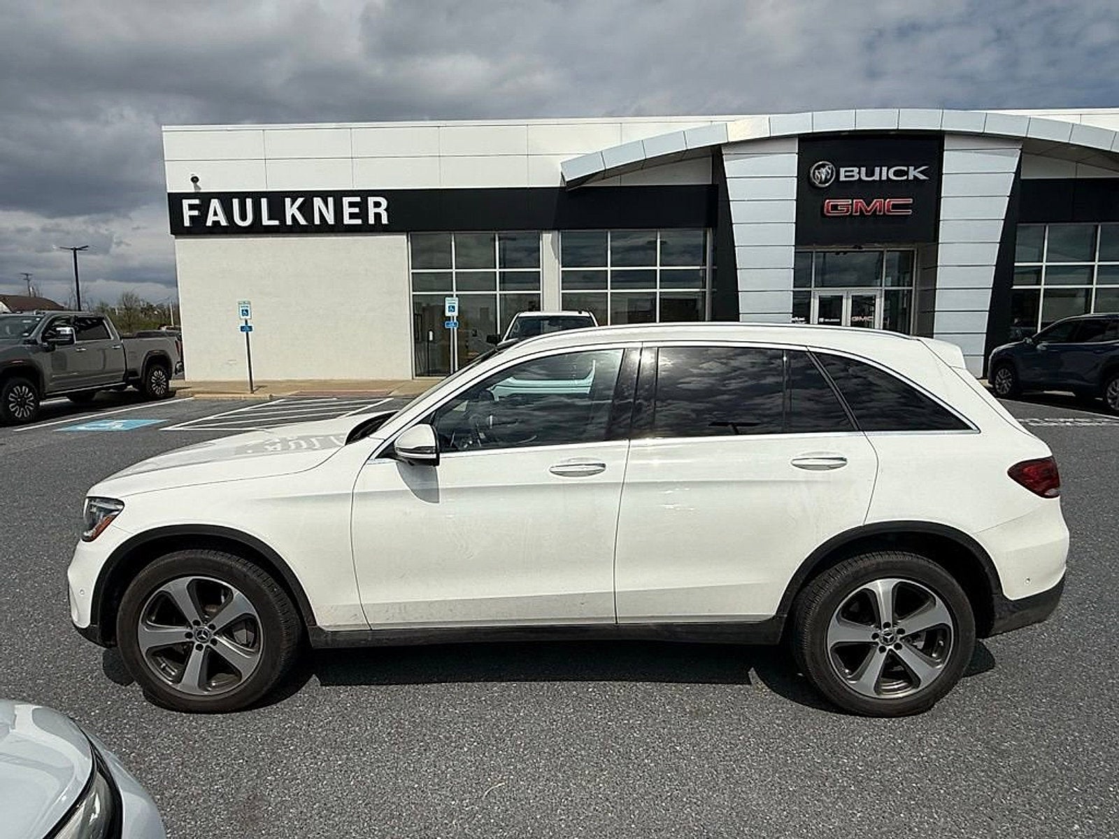 2020 Mercedes-Benz GLC GLC 300