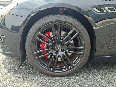2023 Maserati Quattroporte Modena Q4 AWD