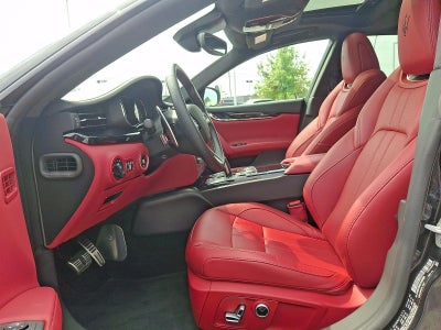 2023 Maserati Quattroporte Modena Q4 AWD