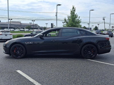 2023 Maserati Quattroporte Modena Q4 AWD