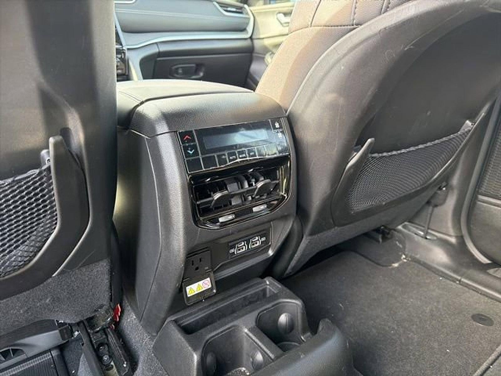 2024 Jeep Grand Cherokee L Altitude X 4x4