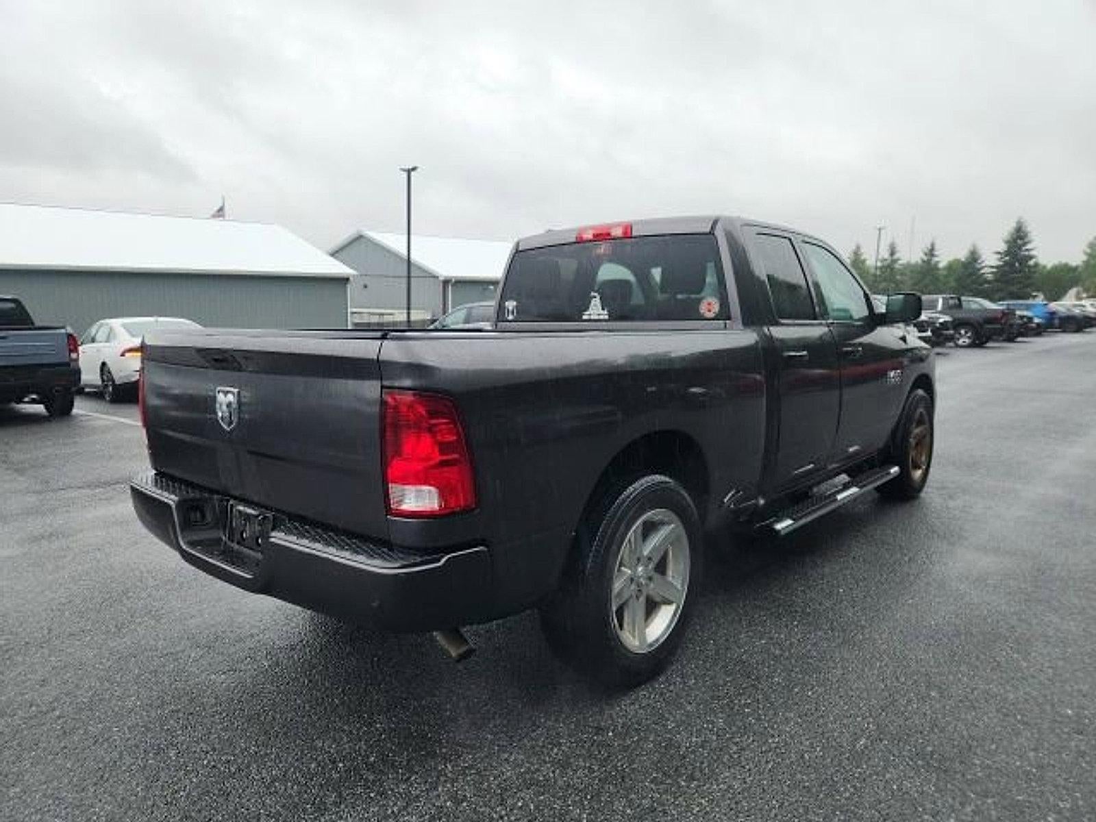 2016 RAM 1500 2WD Quad Cab 6.4 Ft Box Express