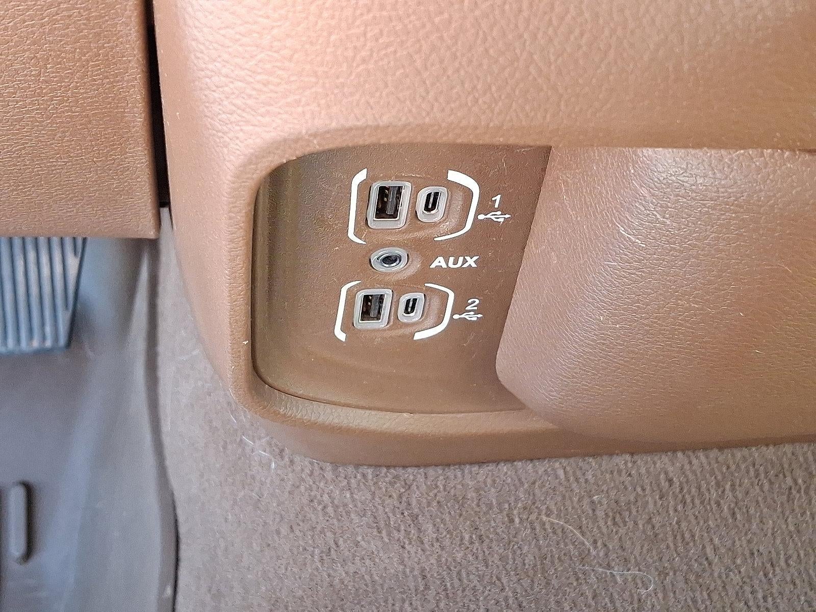 2019 RAM 1500 Laramie 4x4 Crew Cab 5'7" Box
