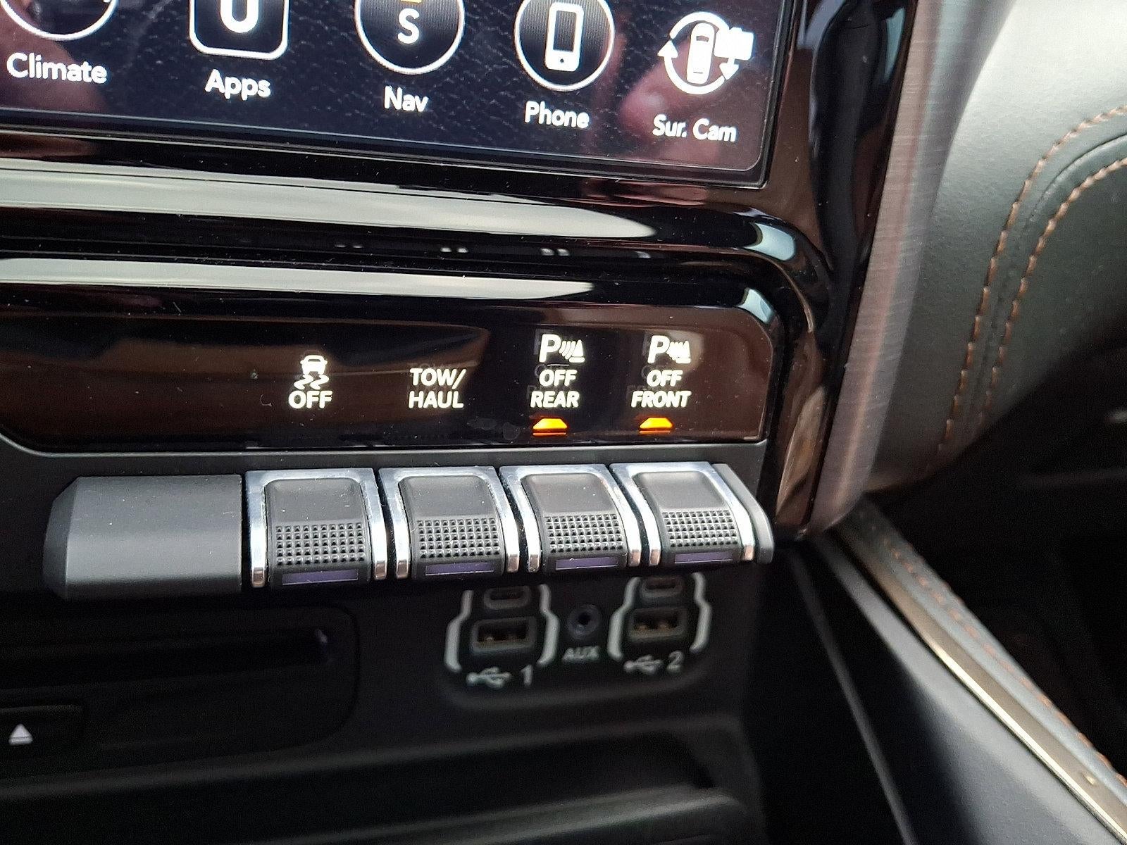 2019 RAM 1500 Longhorn 4x4 Crew Cab 5'7" Box
