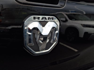 2019 RAM 1500 Longhorn 4x4 Crew Cab 5'7" Box
