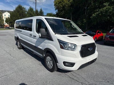 2023 Ford Transit Passenger Wagon T-350 148" Low Roof XLT RWD