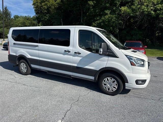 2023 Ford Transit Passenger Wagon T-350 148" Low Roof XLT RWD