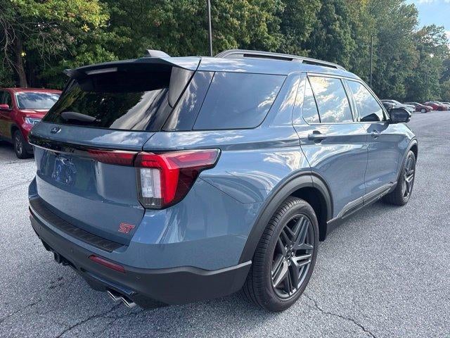 2025 Ford Explorer ST RWD
