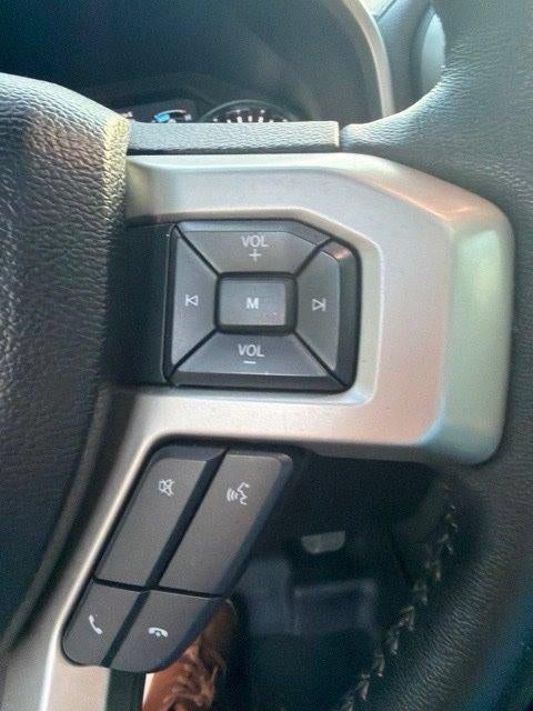 2017 Ford F-150 Lariat 4WD SuperCrew 5.5' Box