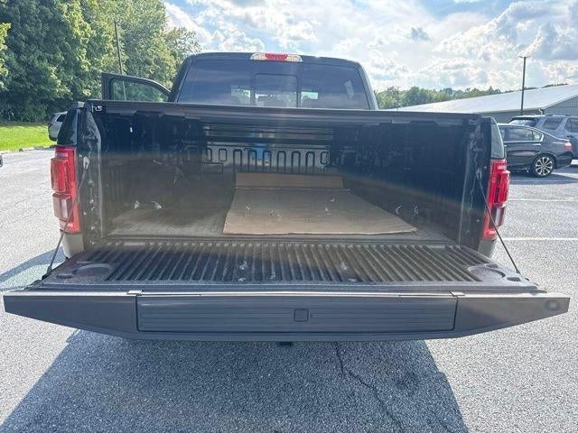 2016 Ford F-150 4WD SuperCrew 5-1/2 Ft Box Lariat